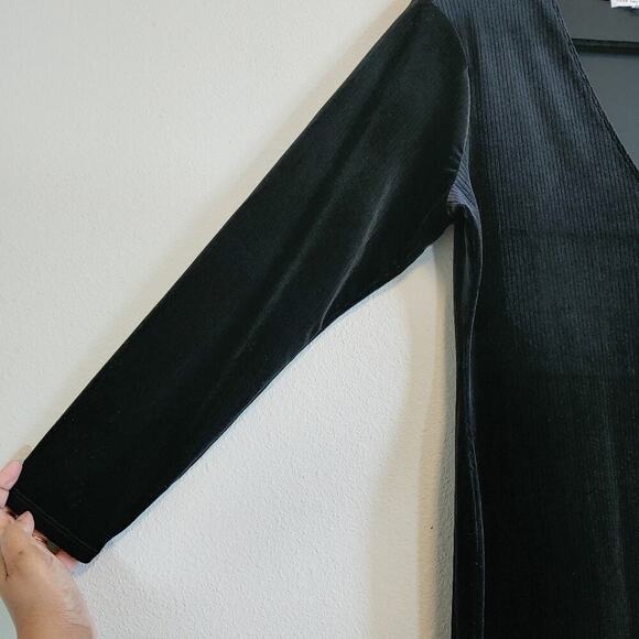 Good American Night Out Velvet V-Neck Midi Dress Plus Sz 5/2X - Picture 3 of 9